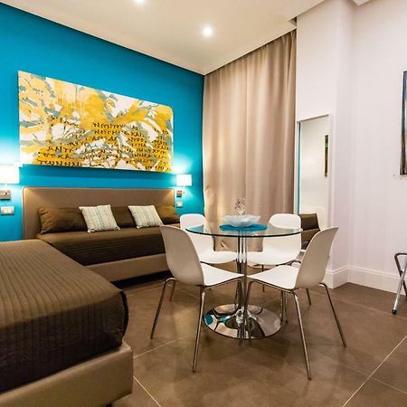 N'Apartment Наполи Екстериор снимка
