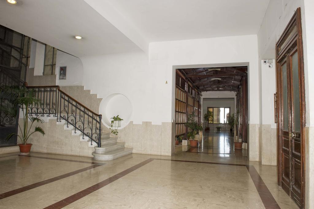 N'Apartment Наполи Екстериор снимка