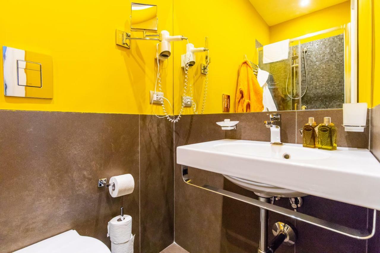 N'Apartment Наполи Екстериор снимка